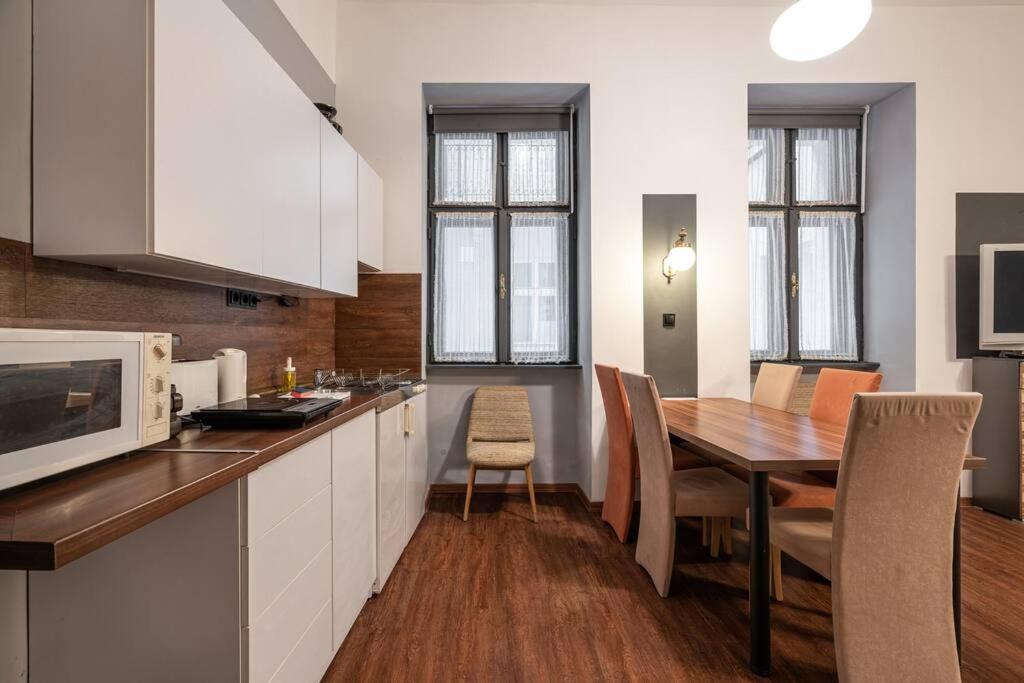 Ecostay Apartment O Street บูดาเปสต์ ภายนอก รูปภาพ